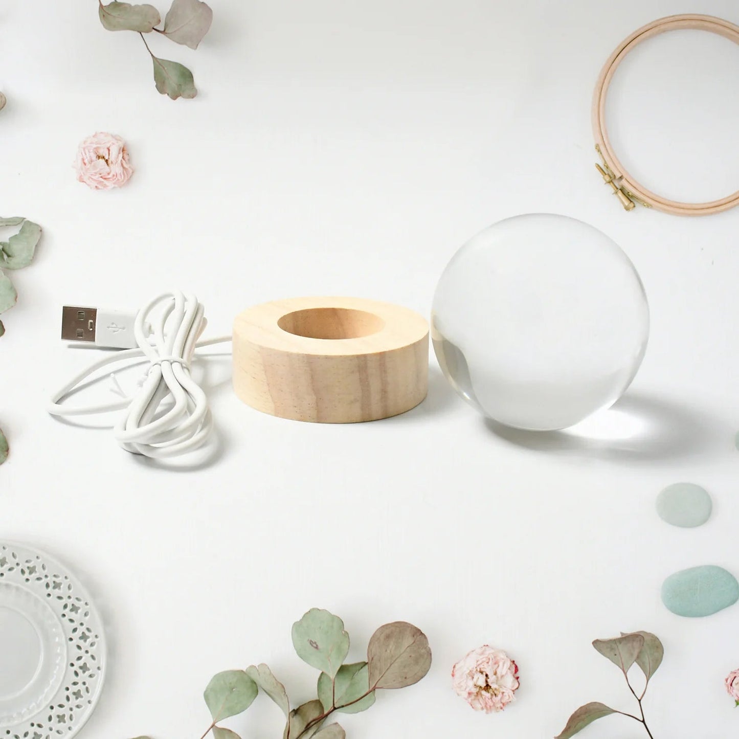 3D Crystal Ball lamps for Bedroom 3D Lamps for Home Decoration 3D Crystal Ball Night Light Gifts for Women Gifts for Men Room Decor Items for Bedroom for Friend and Family (1 Pc)