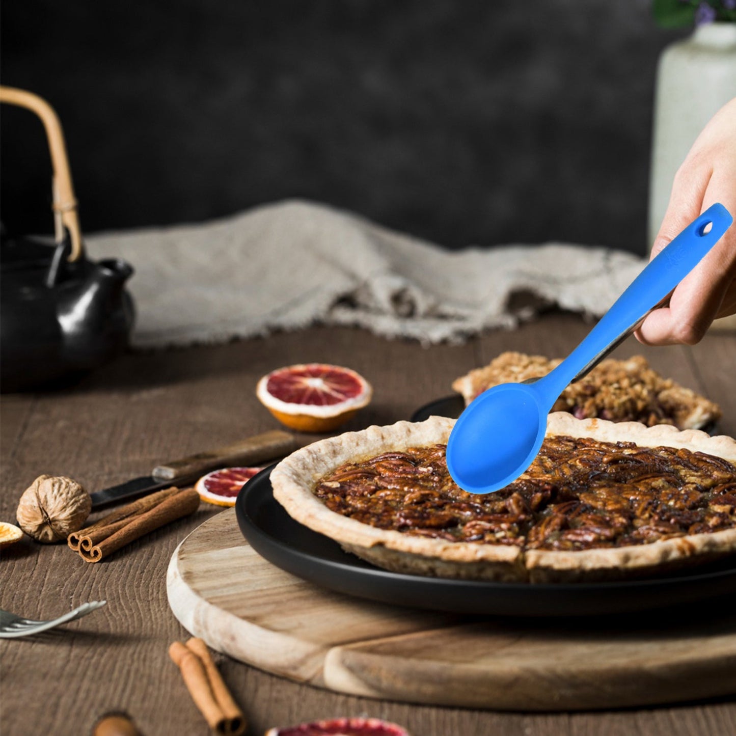 Multipurpose Silicone Spoon, Silicone Basting Spoon Non-Stick Kitchen Utensils Household Gadgets Heat-Resistant Non Stick Spoons Kitchen Cookware Items For Cooking and Baking (6 Pcs Set)