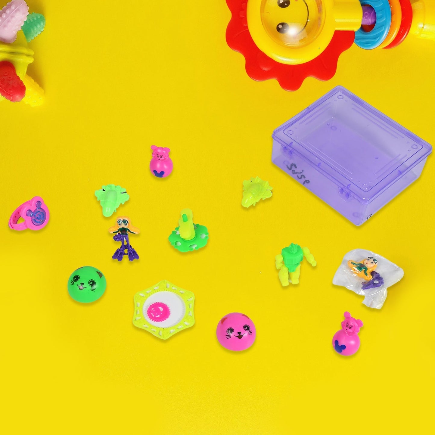 4489 20pc Mix All New Toy With Plastic Commander Container , Mix All Types Playing Toy For Kids