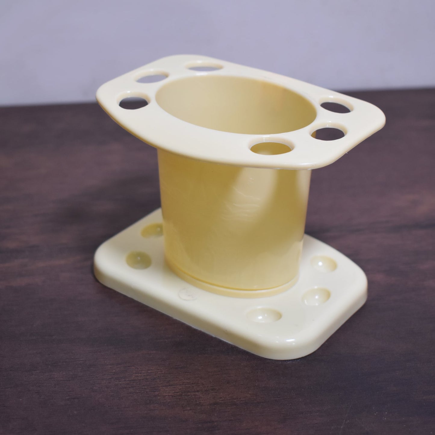 3689 Toothbrush Holder widely used in all types of bathroom places for holding and storing toothbrushes and toothpastes of all types of family members etc.