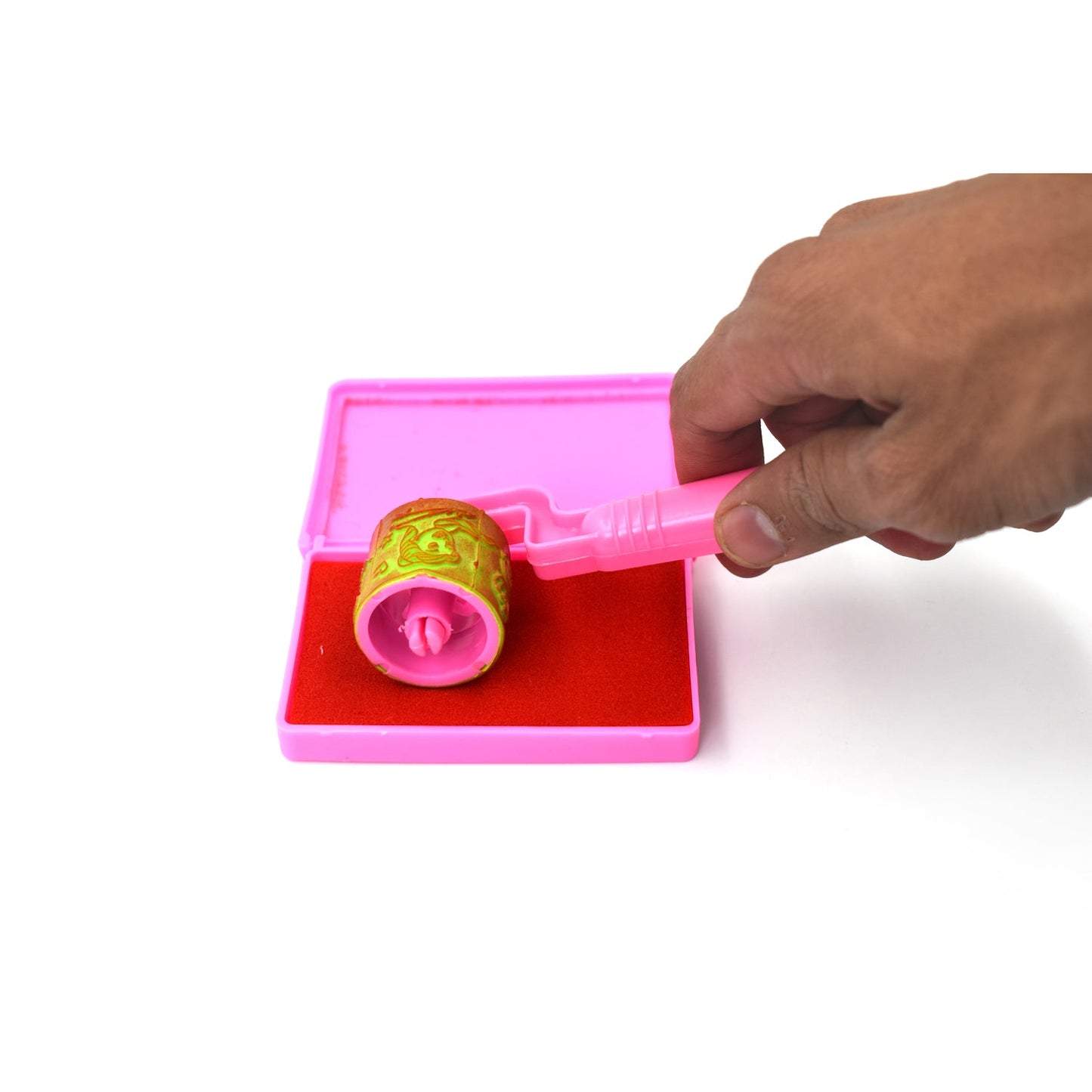 4801 Roller Stamp used in all types of household places by kids and children’s for playing purposes.
