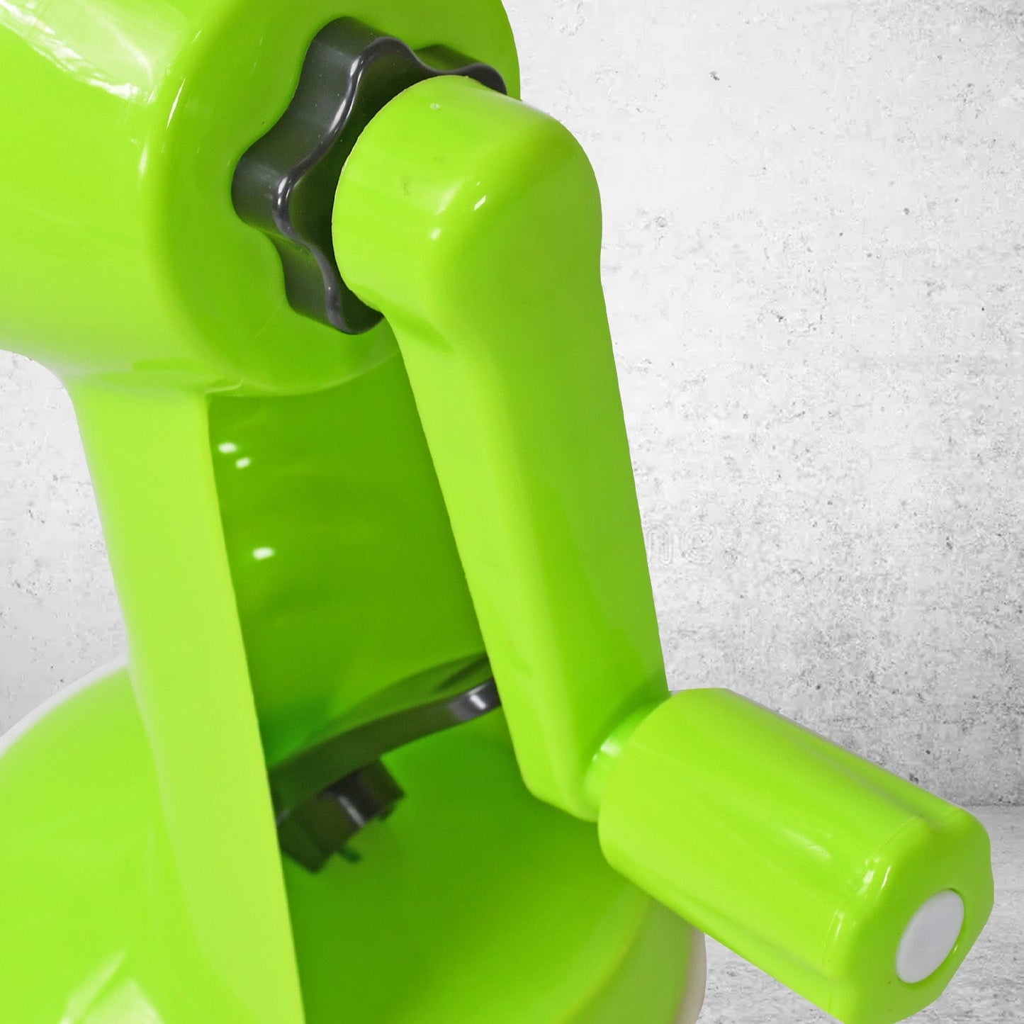 6 in 1 Multi functional Vegetable Cutter & Slicer Hand Machine Cutting, Slice, Cut Thick, Cut Silk All in one βVegetable Chopper Cutter & Slicing Cutter Barrel - Vegetable Grater with 6 Removable Blades