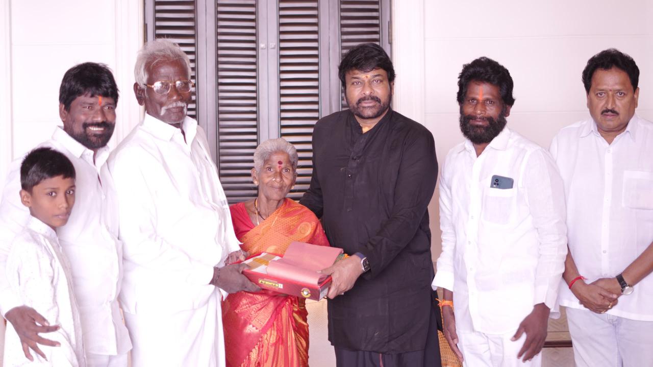 Padma Vibhushan Megastar Dr Chiranjeevi invites Megafan - Jaatara