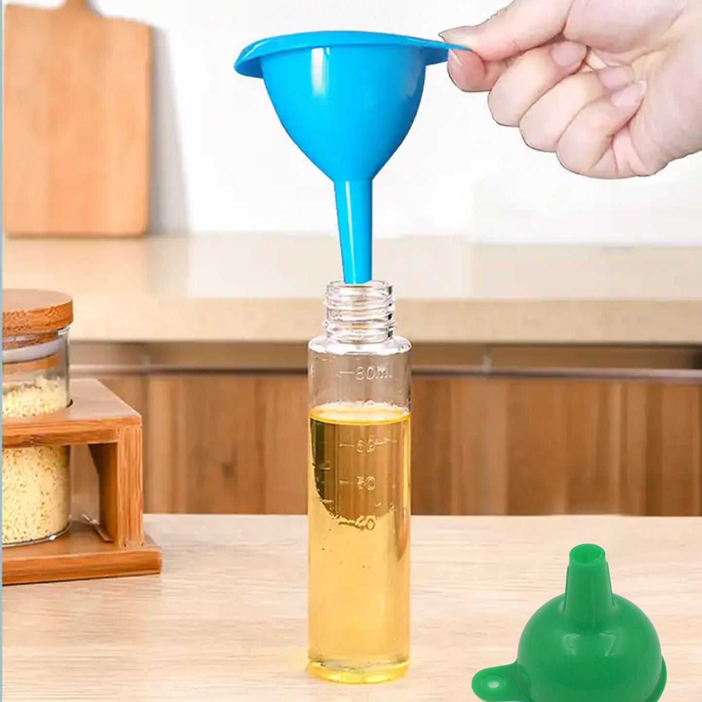 Silicone Funnel For Pouring Oil, Sauce, Water, Juice And Small Food-Grains (1 Pc Green)