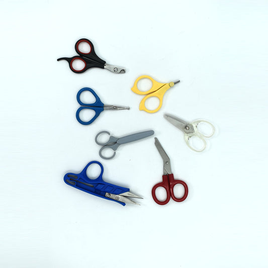 7626 mini scissors for cutting and designing purposes by student and all etc. 