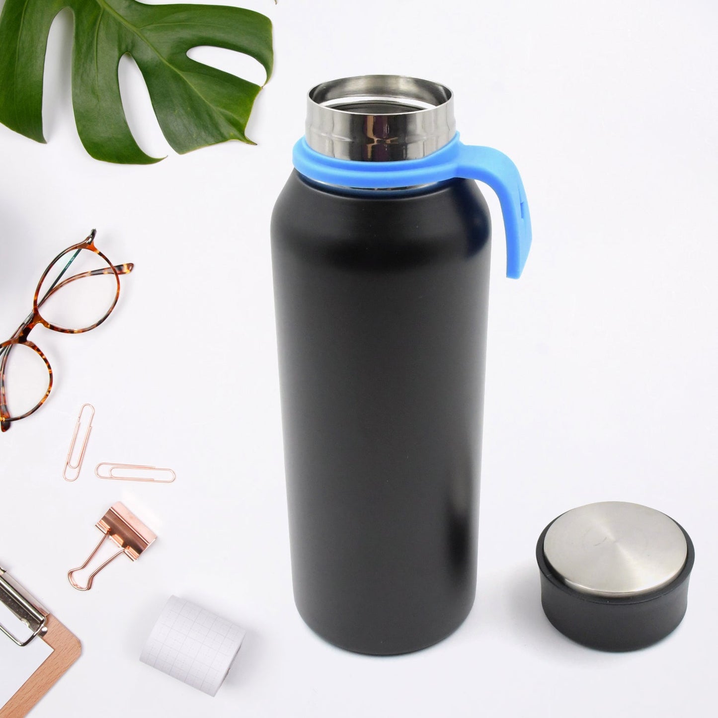 Vacuum Stainless Steel Water Bottle With Carry Handle, Fridge Water Bottle, Leak Proof, Rust Proof, Cold & Hot | Leak Proof | Office Bottle | Gym | Home | Kitchen | Hiking | Trekking | Travel Bottle (500 ML)