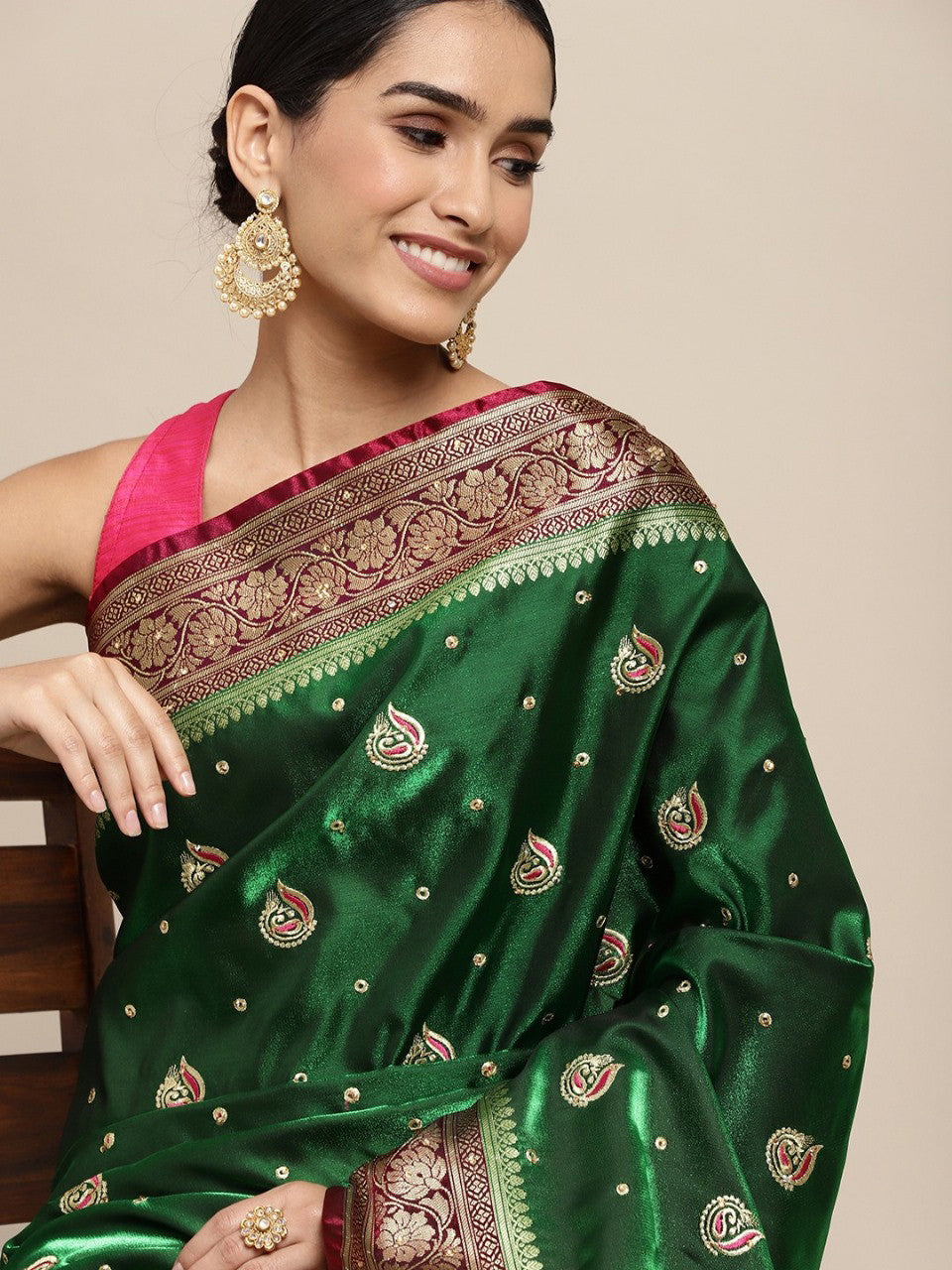 Saree With Unstitched Brocade Blouse