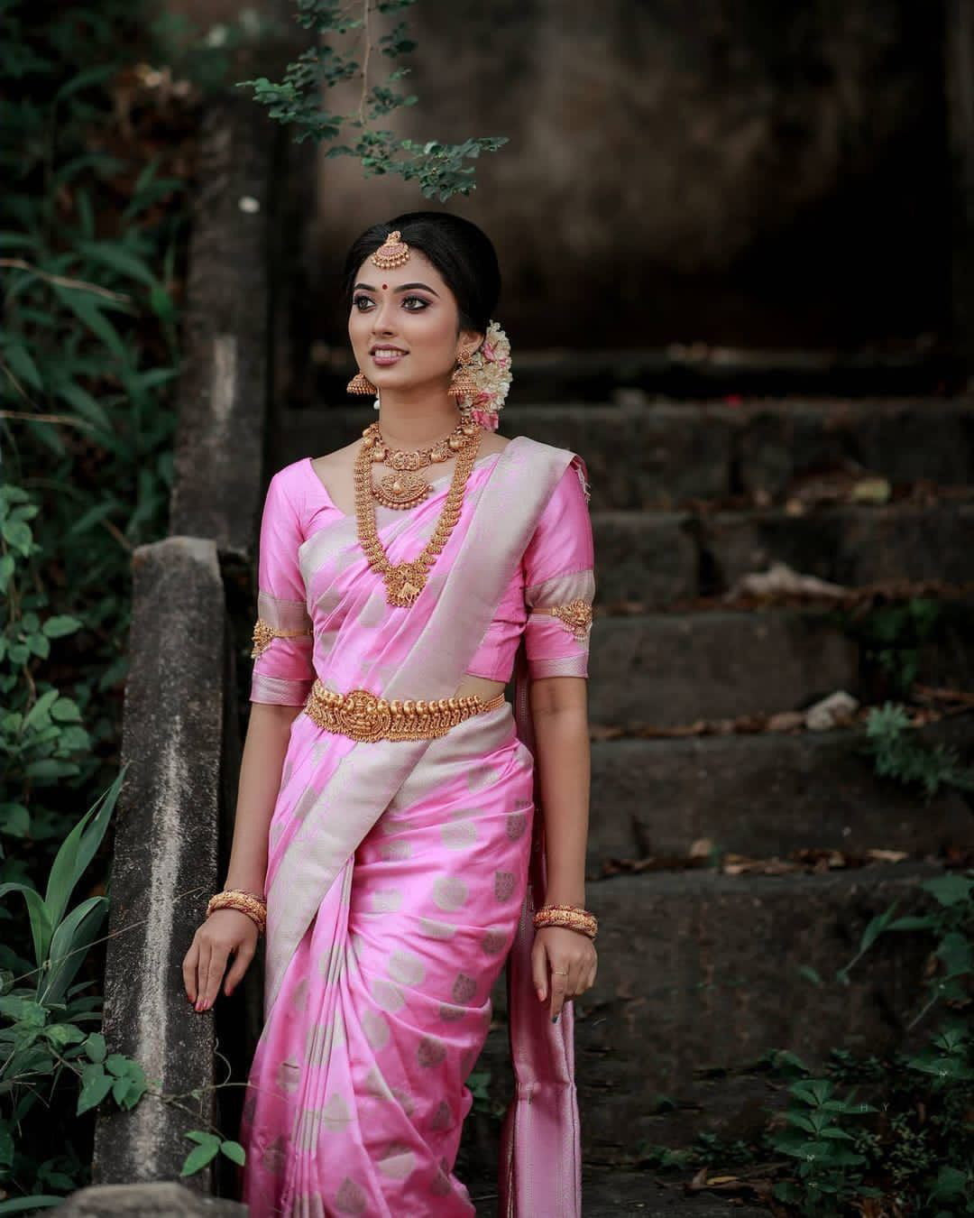 Pink Women's Soft Lichi Silk Saree