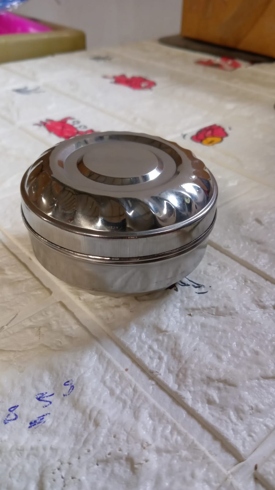 Multi-Purpose Stainless Steel Round Shape Tiffin Box - Small Gift for Baby Girl and Baby Boy For Office, School/Tuition/ Picnic (Small)