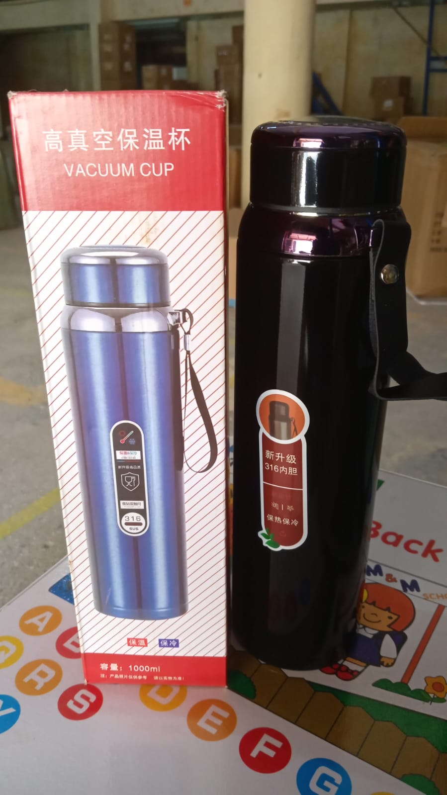 Double Walled Vacuum Flask Stainless Steel Water Bottle (1000 ML)